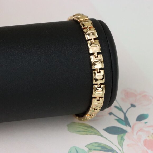 "Elegant Rose Gold Chain Bracelet with Glossy Square Links, XPBL1123 - Picture 12 of 13